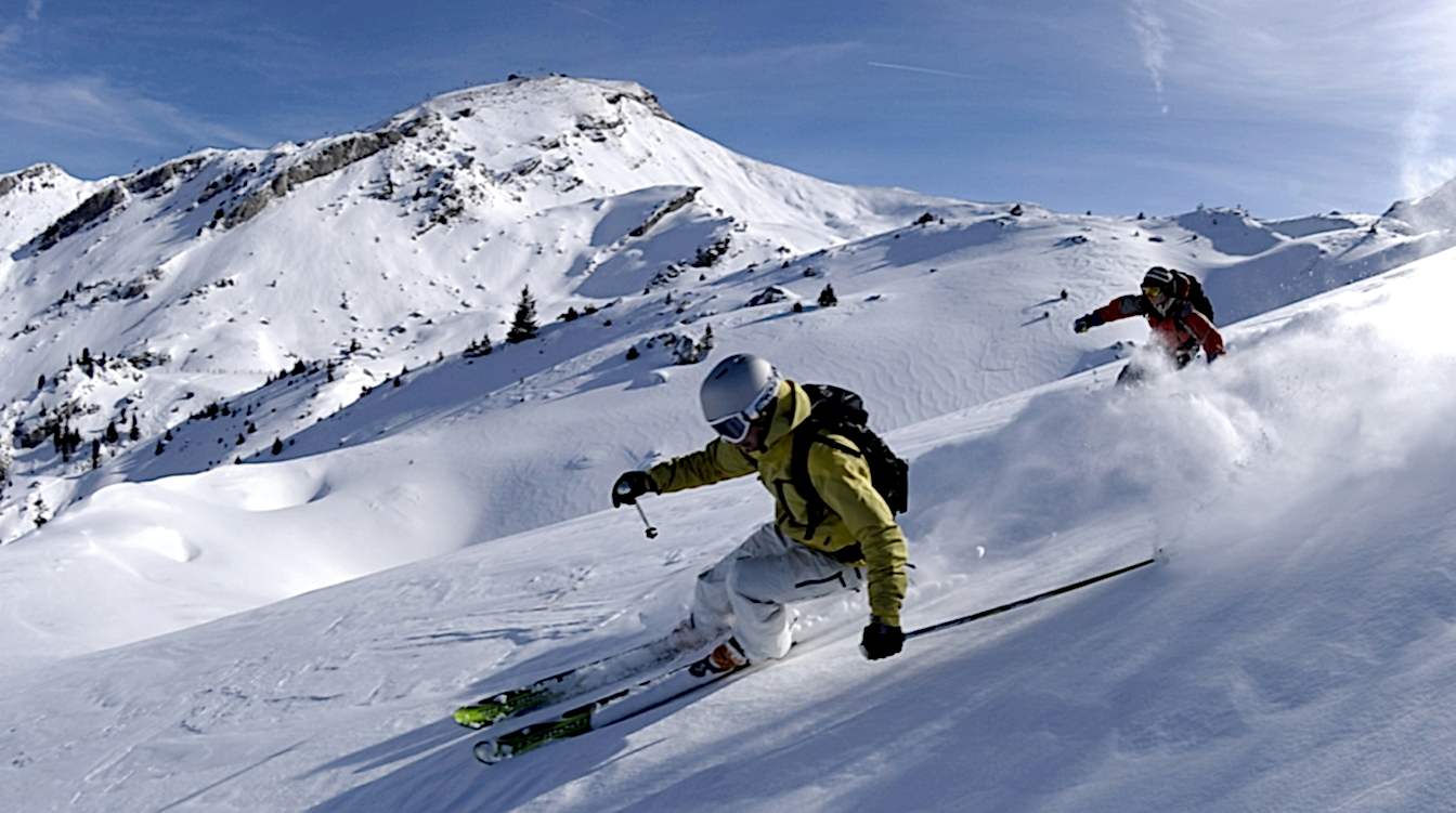 Usta kayakçılar Erciyes’e